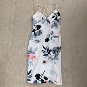 Heart on Fire Burberry Dress White. Jean Jail